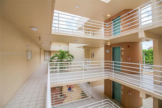 8050 NW 8th Street 1306, Miami, FL 33126