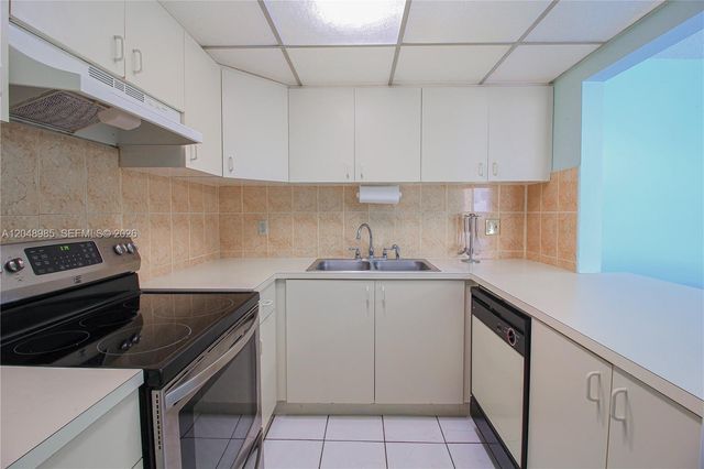 8050 NW 8th Street 1306, Miami, FL 33126