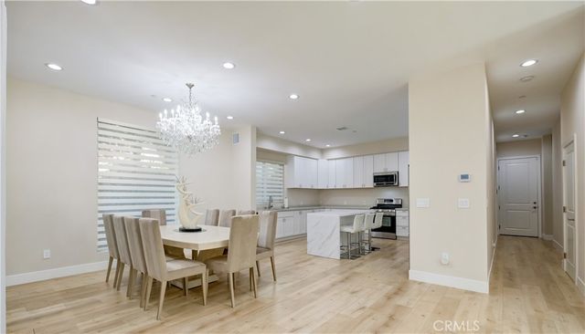 1849 Los Encinos Avenue, Glendale, CA 91208