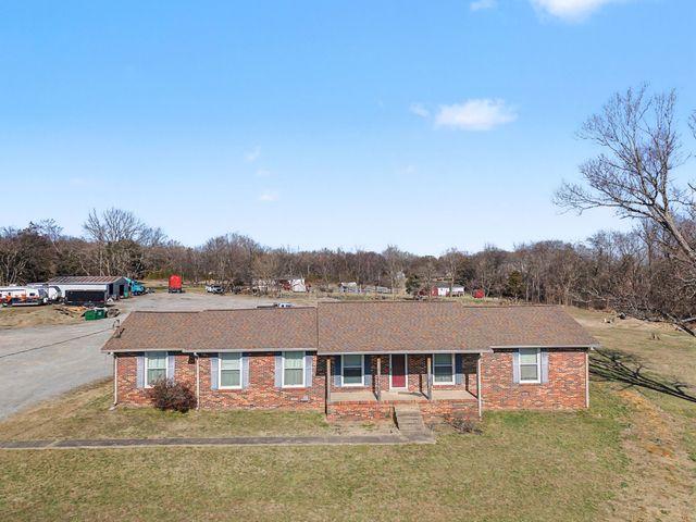 5425 E Division St, Mount Juliet, TN 37122
