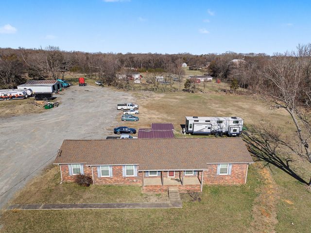 5425 E Division St, Mount Juliet, TN 37122