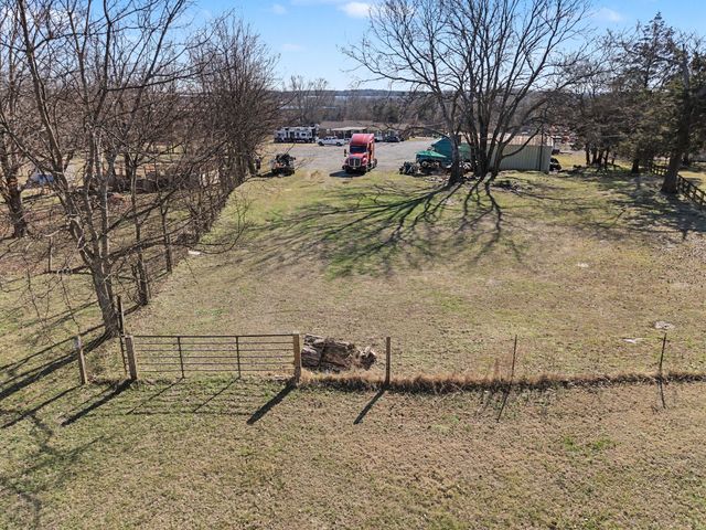 5425 E Division St, Mount Juliet, TN 37122