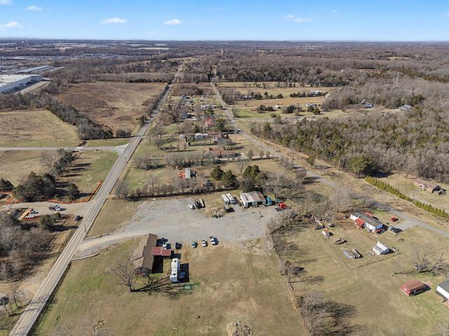 5425 E Division St, Mount Juliet, TN 37122