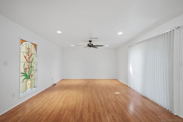 1888 Fairway Park A, Escondido, CA 92026