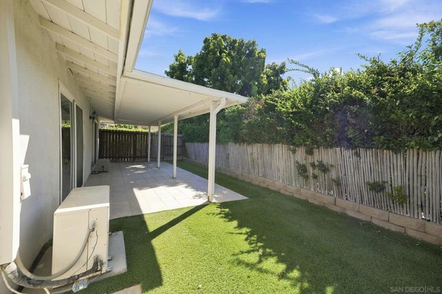 1888 Fairway Park A, Escondido, CA 92026