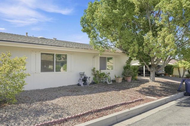 1888 Fairway Park A, Escondido, CA 92026