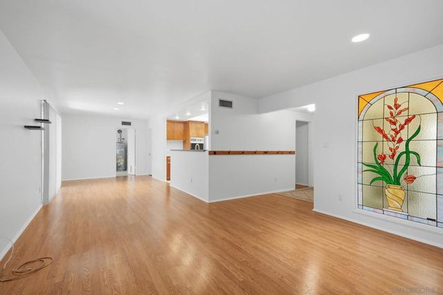 1888 Fairway Park A, Escondido, CA 92026