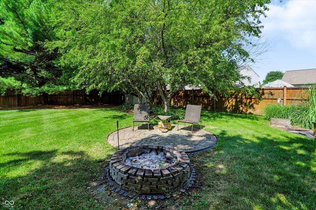 7734 Winding Creek Drive, Indianapolis, IN 46236