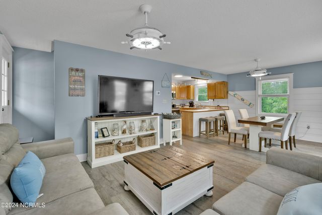116 SW 22nd Street, Oak Island, NC 28465