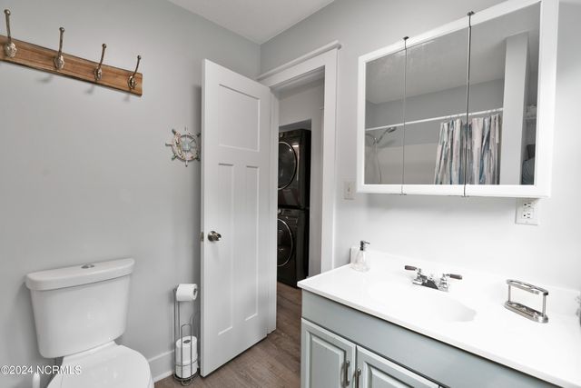 116 SW 22nd Street, Oak Island, NC 28465