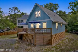 116 SW 22nd Street, Oak Island, NC 28465
