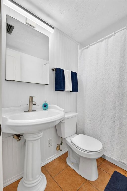 Image 23 of property listing at 4507 9TH STREET W E3, Bradenton, FL 34207
