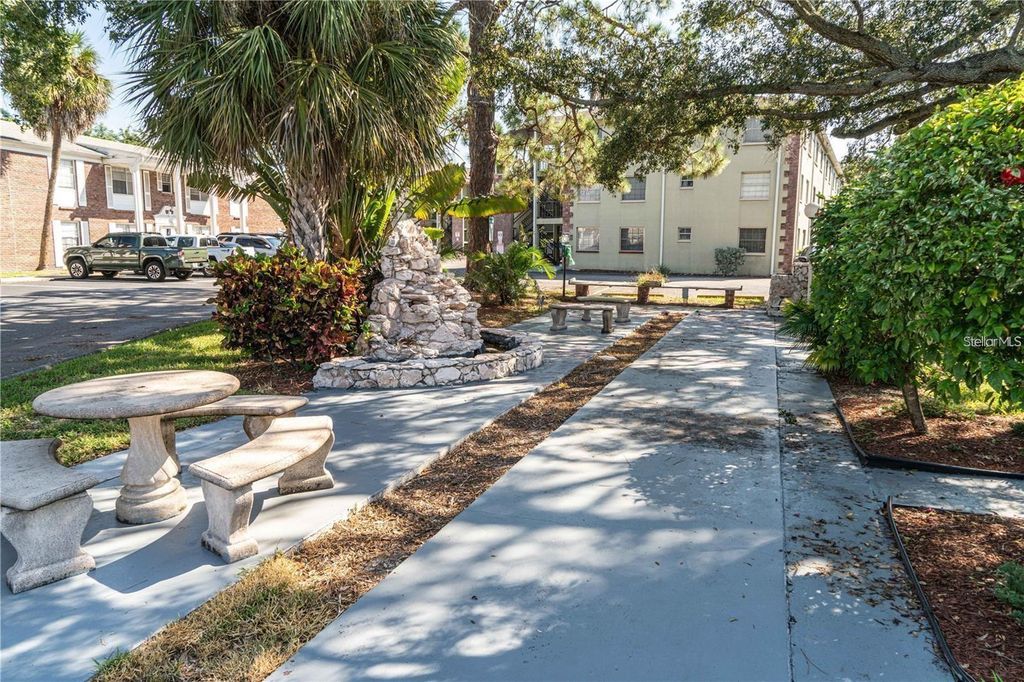 Image 33 of property listing at 4507 9TH STREET W E3, Bradenton, FL 34207