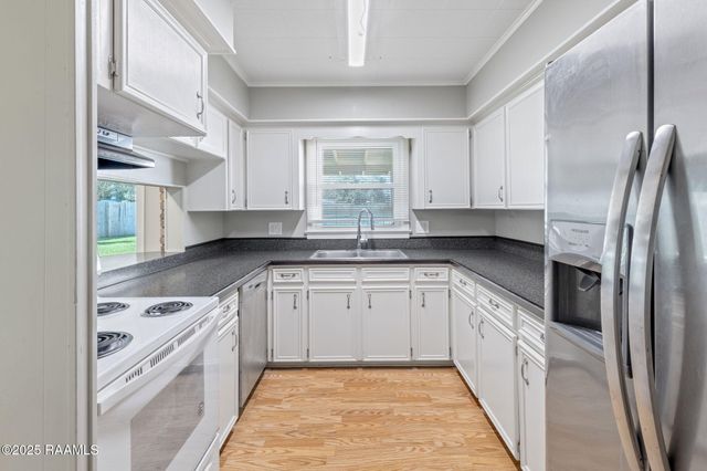 403 Shawn Lane, Jennings, LA 70546