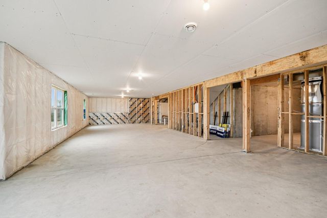 1934 Shady View Court, Shakopee, MN 55379