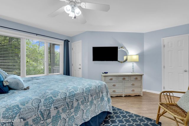 200 Colonnade Clb Unit 201, Hilton Head Island, SC 29928