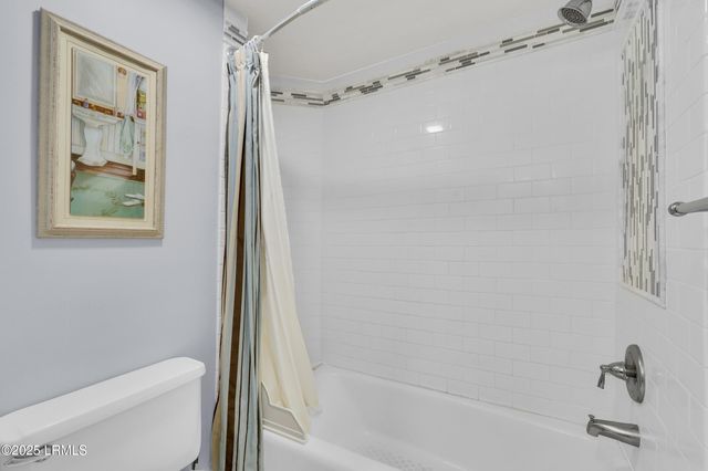 200 Colonnade Clb Unit 201, Hilton Head Island, SC 29928