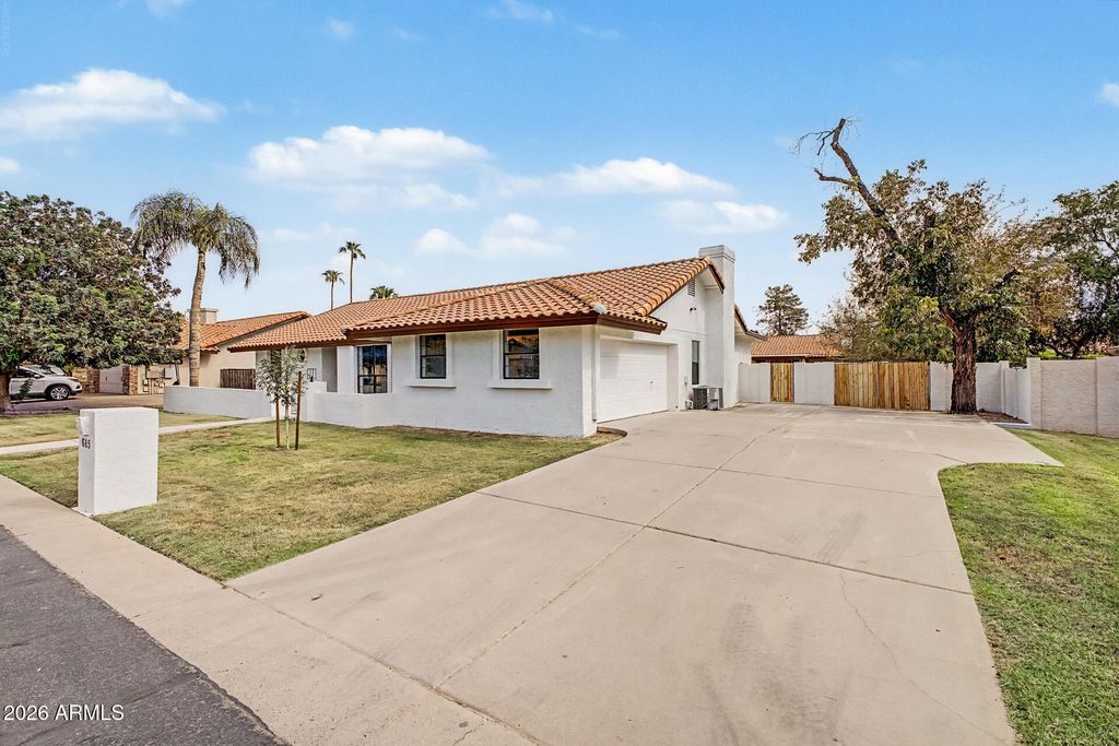 685 E LINDA Lane, Gilbert, AZ 85234 — photo 3