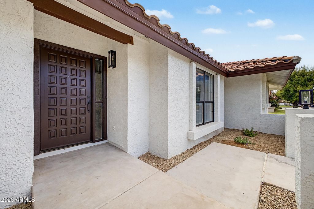 685 E LINDA Lane, Gilbert, AZ 85234 — photo 4