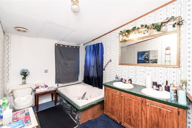 6763 Jaimee Circle E, Grand Bay, AL 36541