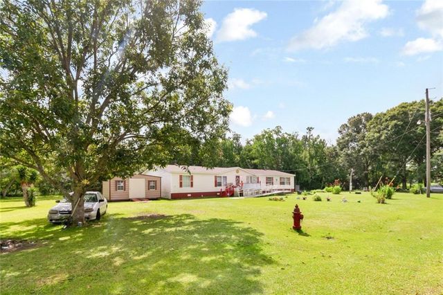 6763 Jaimee Circle E, Grand Bay, AL 36541