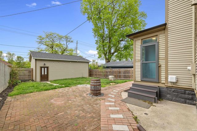 1415 Swinney Park Place, Fort Wayne, IN 46802