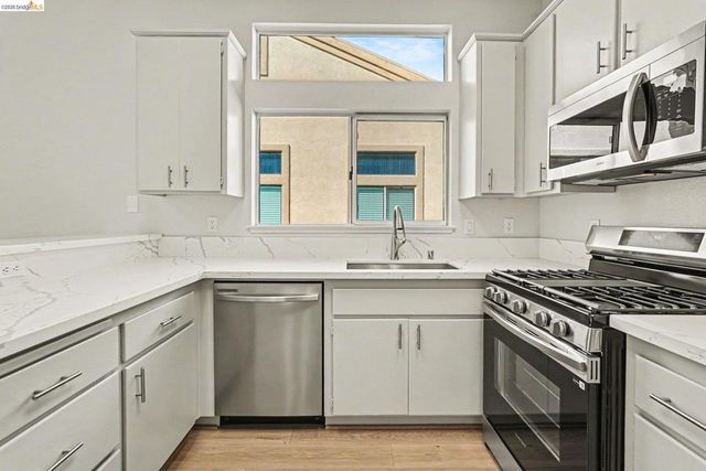 1580 Crispin Dr, Brentwood, CA 94513