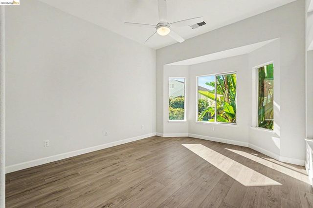 1580 Crispin Dr, Brentwood, CA 94513