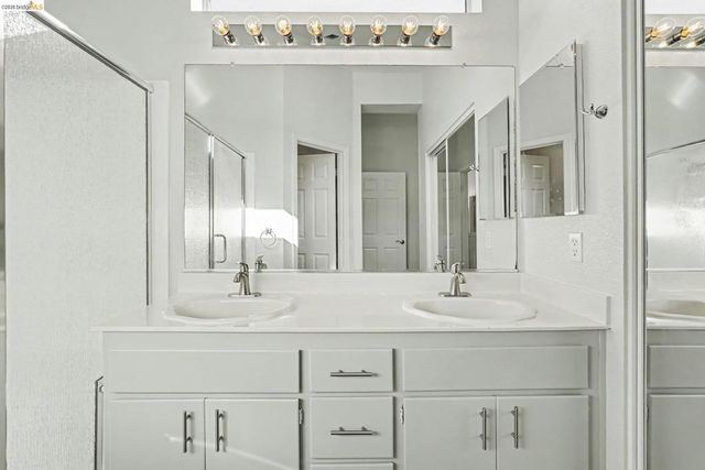 1580 Crispin Dr, Brentwood, CA 94513