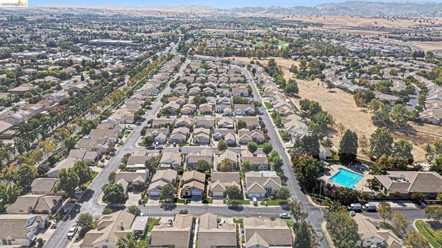 1580 Crispin Dr, Brentwood, CA 94513