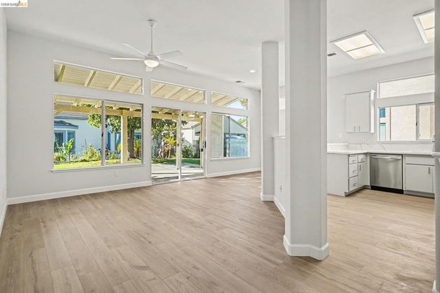 1580 Crispin Dr, Brentwood, CA 94513