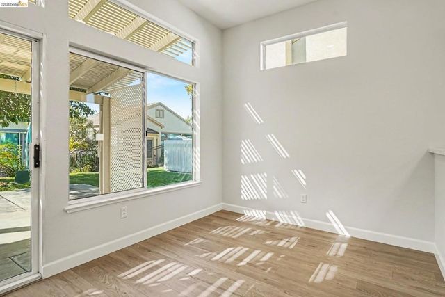 1580 Crispin Dr, Brentwood, CA 94513