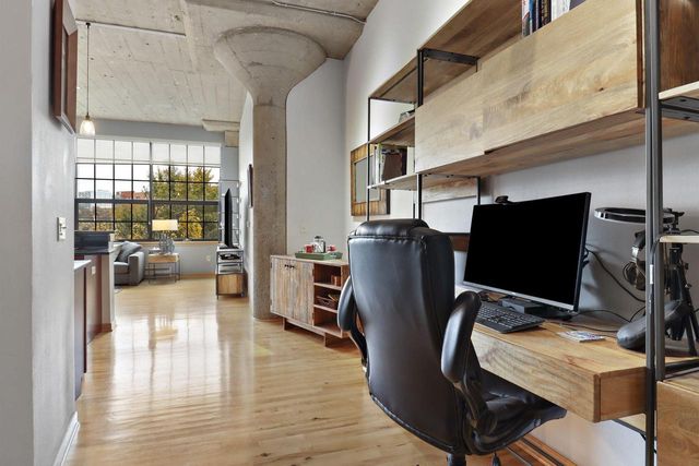 311 E Erie STREET #224, Milwaukee, WI 53202