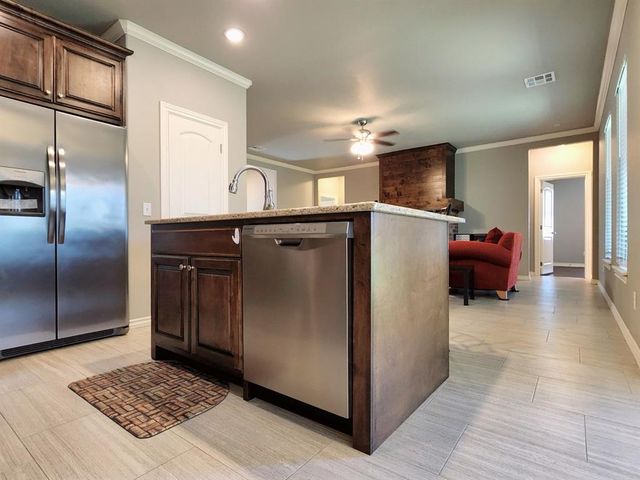 2308 Paraiso Way, Edmond, OK 73034
