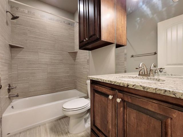2308 Paraiso Way, Edmond, OK 73034