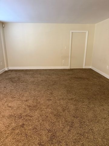 289 Essex St 102 studio, Salem, MA 01970