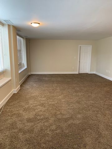 289 Essex St 102 studio, Salem, MA 01970