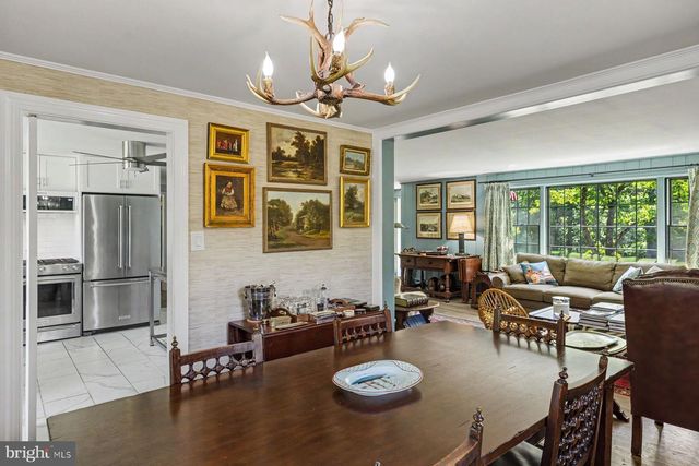 7043 FERRY RD, New Hope, PA 18938