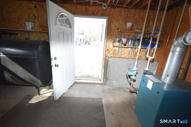 23 Lynn Avenue, Plymouth, CT 06786