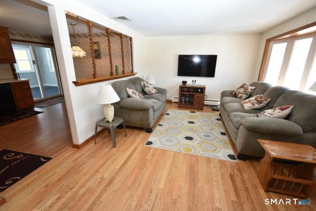 23 Lynn Avenue, Plymouth, CT 06786