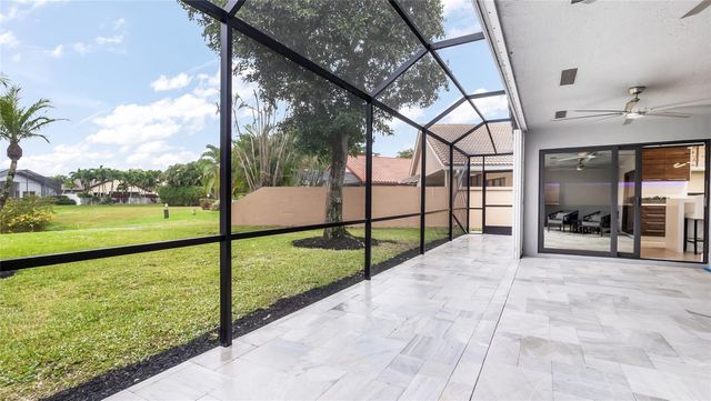 11235 Clover Leaf Cir, Boca Raton, FL 33428