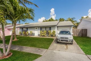 5990 W Ithaca Circle W, Lake Worth, FL 33463