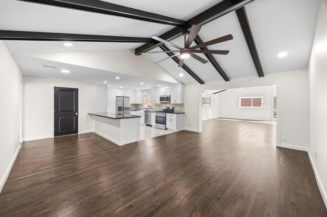 6934 Heron Drive, Houston, TX 77087