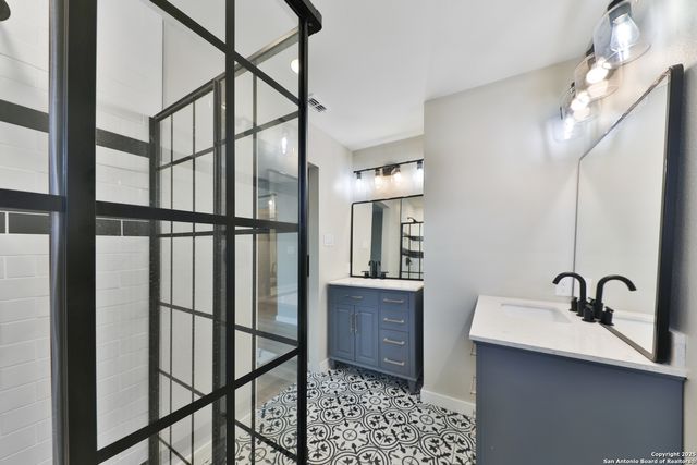 315 W Norwood, San Antonio, TX 78212