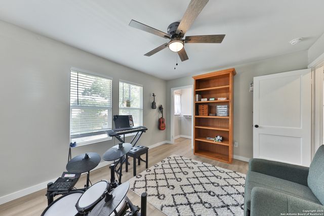 315 W Norwood, San Antonio, TX 78212