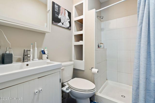 1808 Church Street, Wilmington, NC 28403