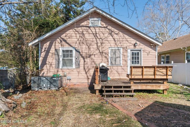 1808 Church Street, Wilmington, NC 28403