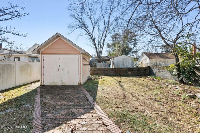 1808 Church Street, Wilmington, NC 28403