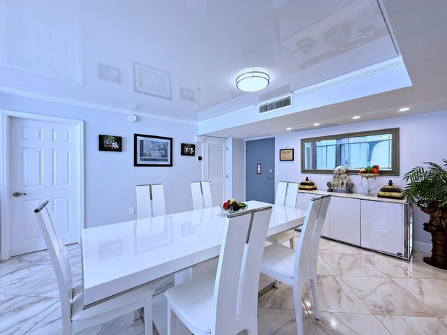 3546 S Ocean Boulevard 305, South Palm Beach, FL 33480