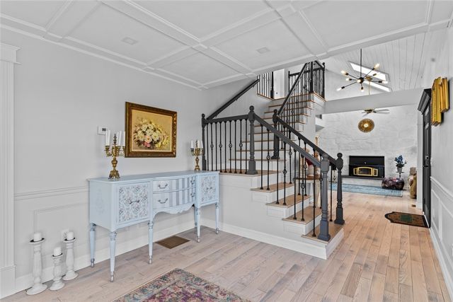 10 J H Dwyer Drive, Middletown, RI 02842